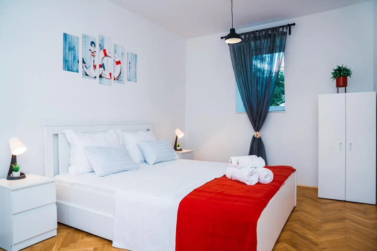 Apartment Sol-1 In Old Part Of City Centar Split